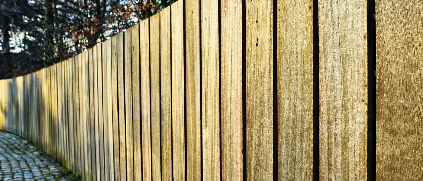 Wood Fence Installation in La Cañada Flintridge, CA